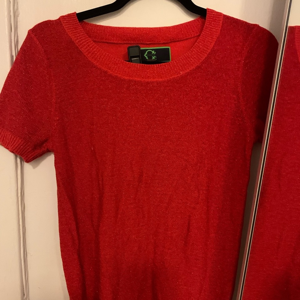 C. wonder red sparkly sweater short sleeve top